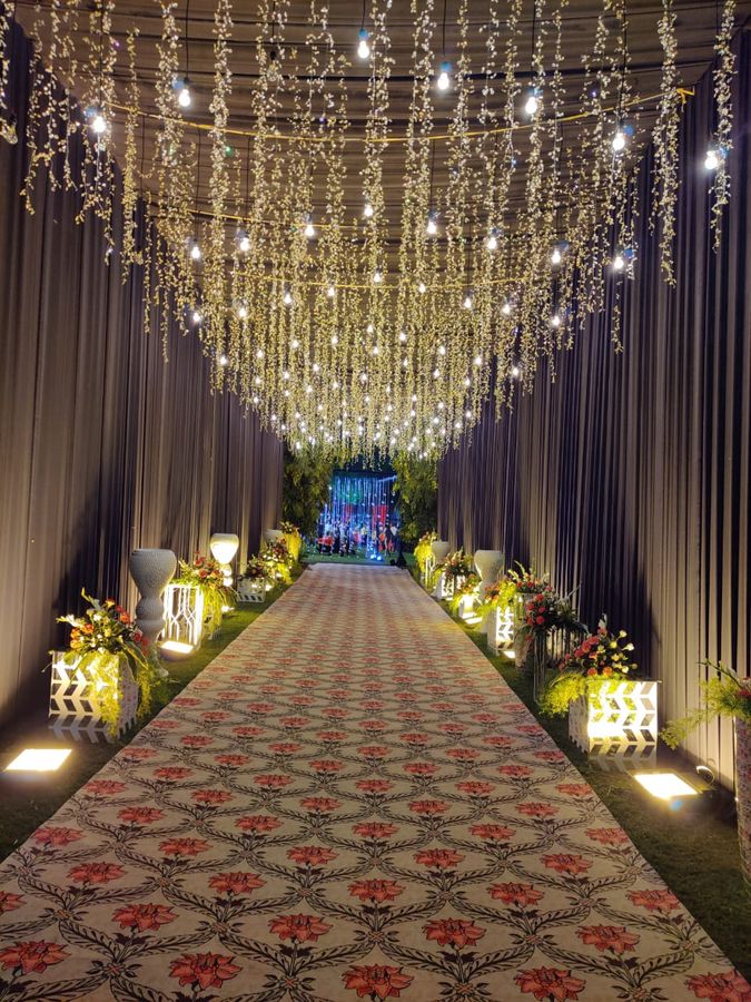 Yellow kapda mandap traditional wedding